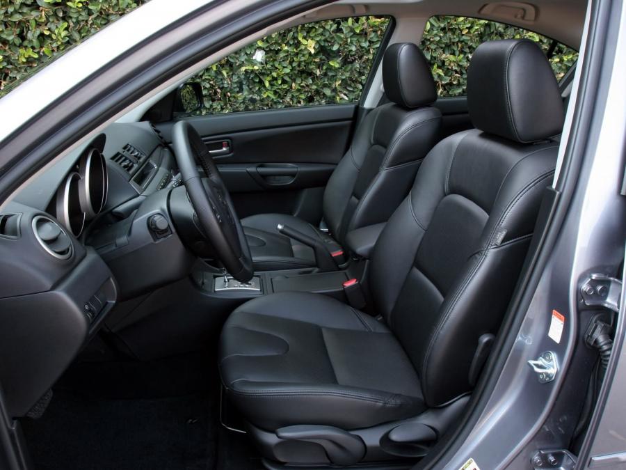 Mazda3 Sedan 2006 года  (фото 11 из 29)